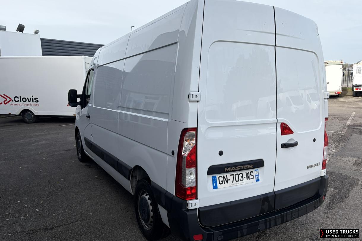 Renault Trucks Master 135