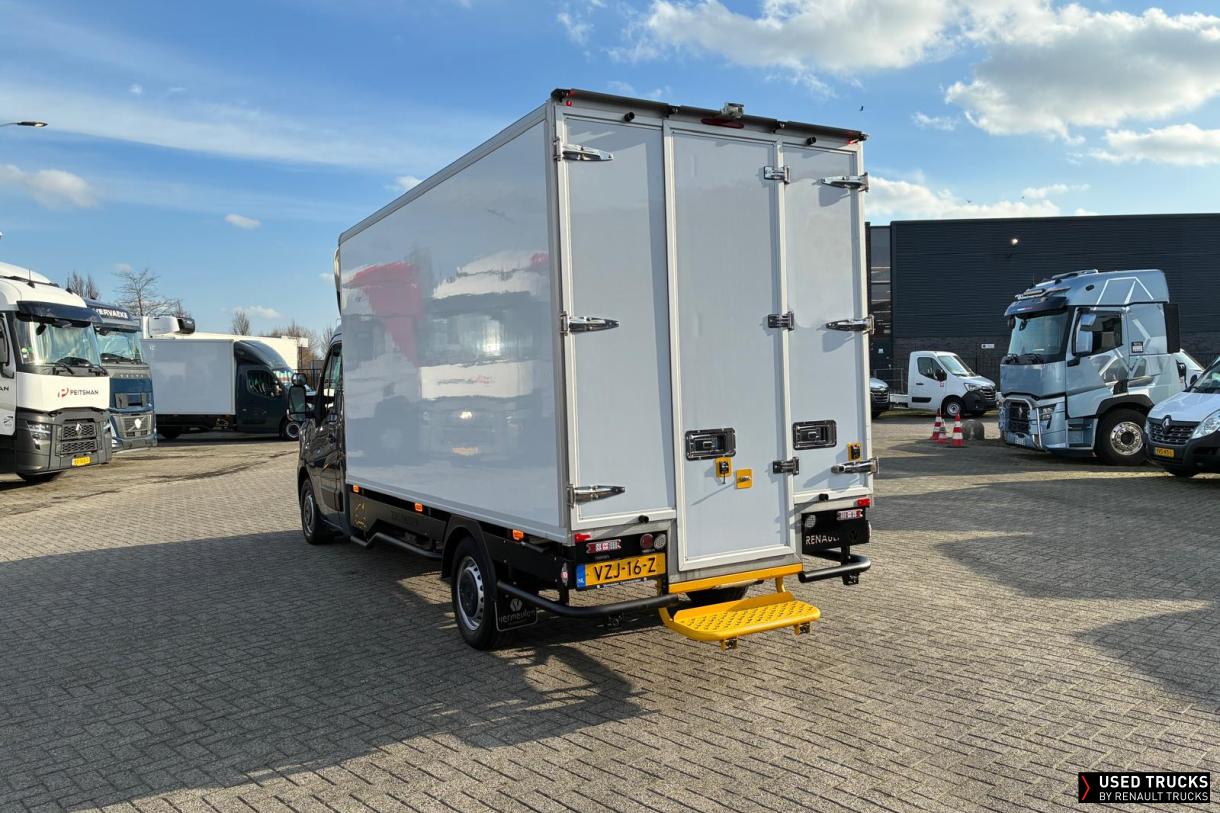 Renault Trucks Master 