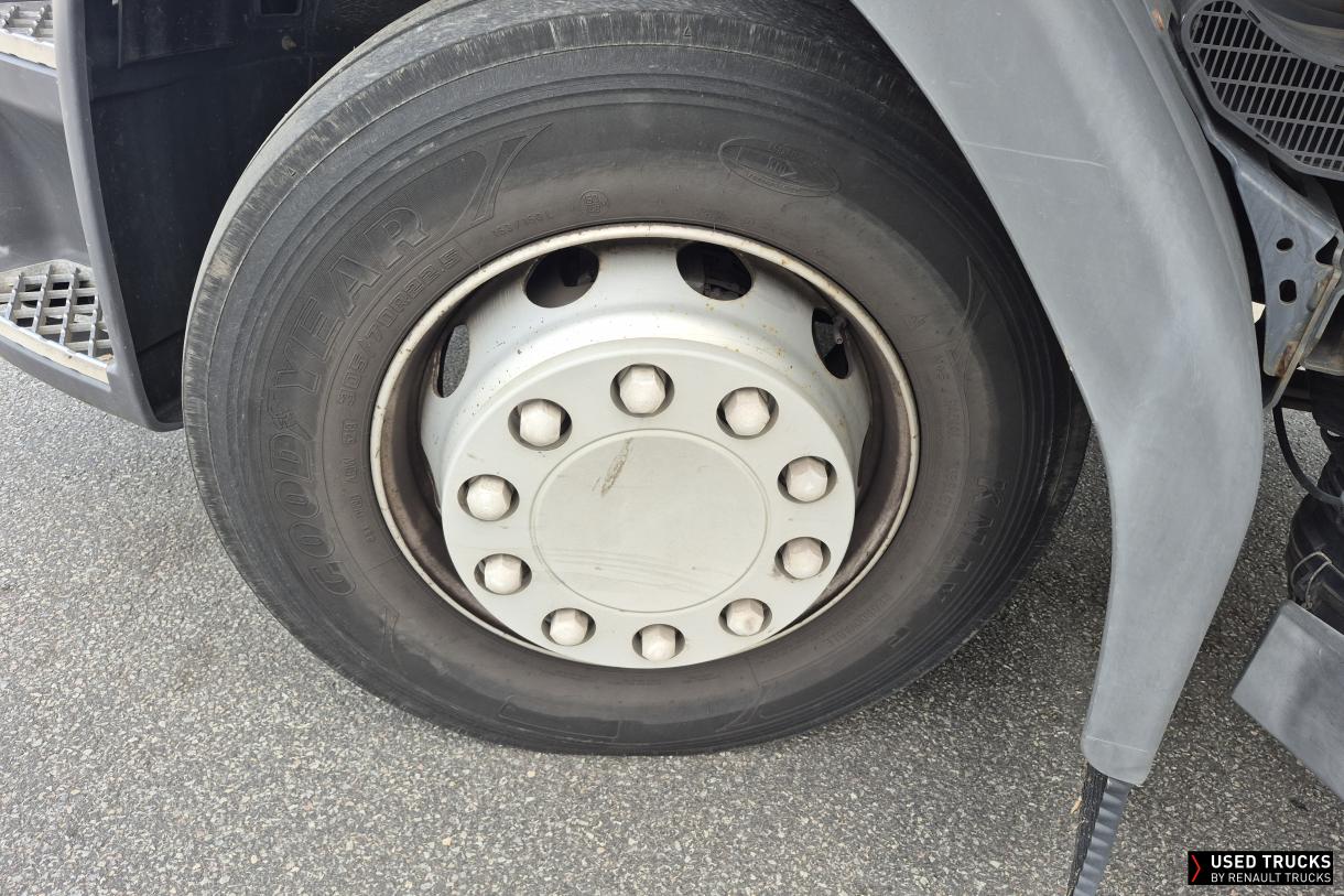 Renault Trucks D 280