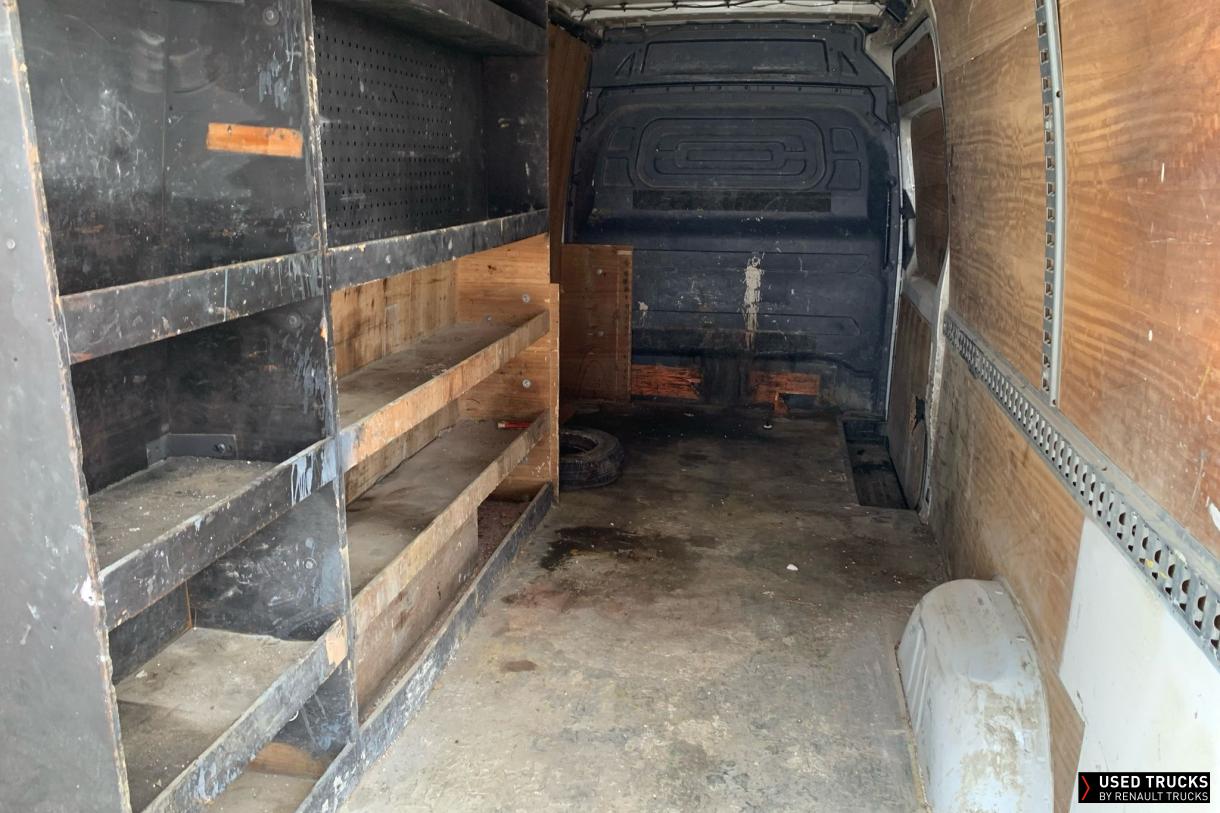 Mercedes-Benz Sprinter 140