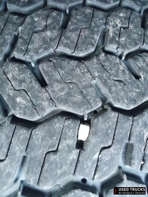 Renault Trucks D 210