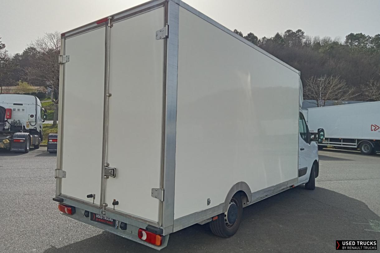 Renault Master 135