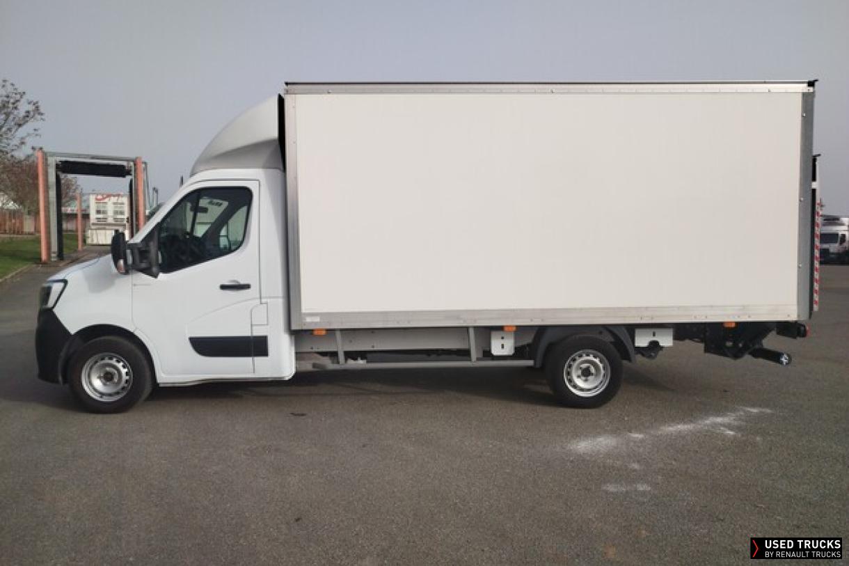 Renault Master 145