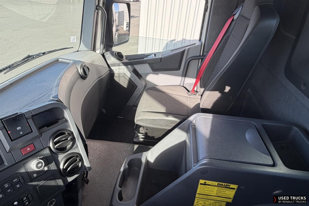 Renault Trucks C 460