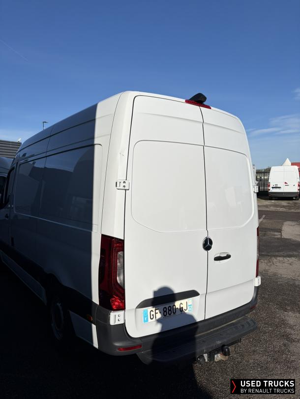 Mercedes-Benz Sprinter 160
