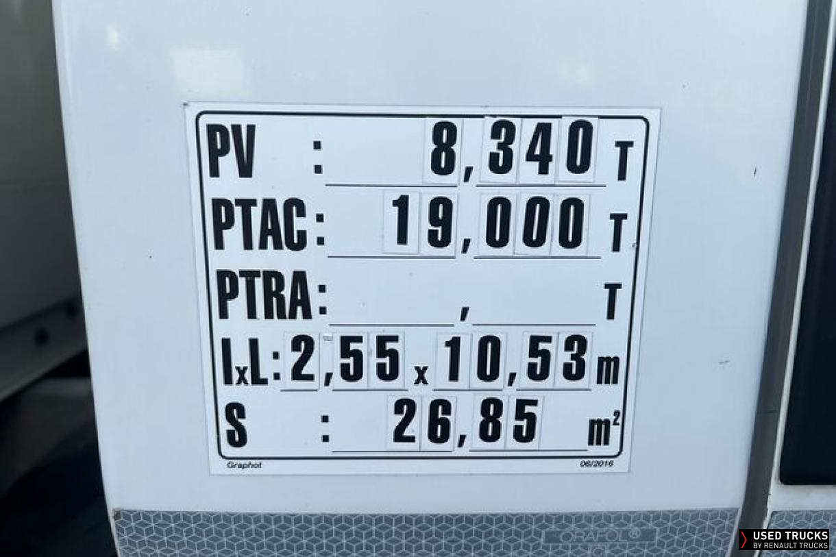 Renault Trucks D Wide 320