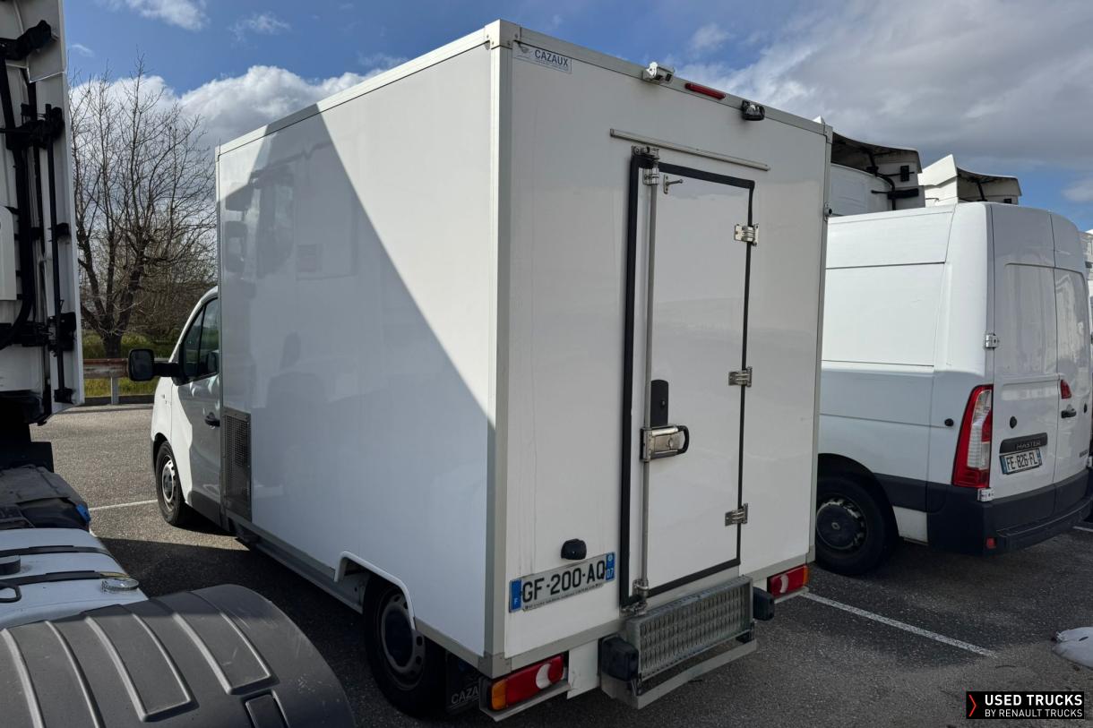Renault Trucks Trafic 145