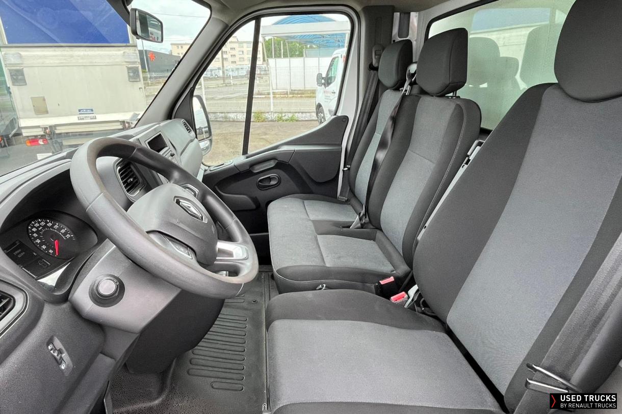 Renault Trucks Master 145