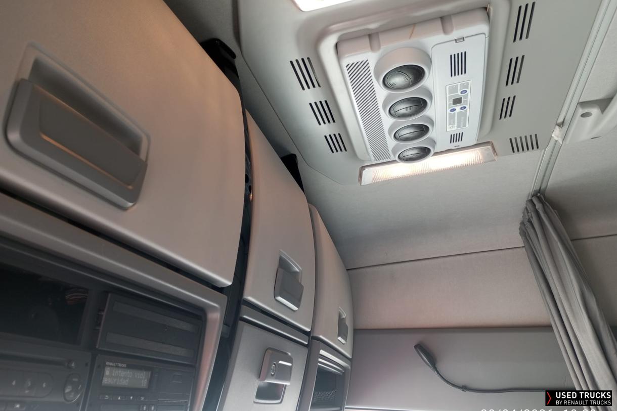Renault Trucks T 520