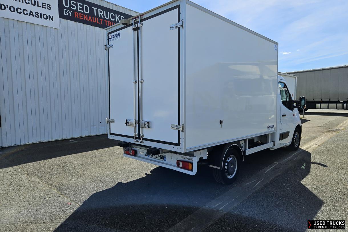 Renault Trucks Master 145