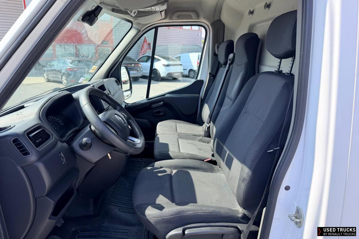 Renault Trucks Master 135