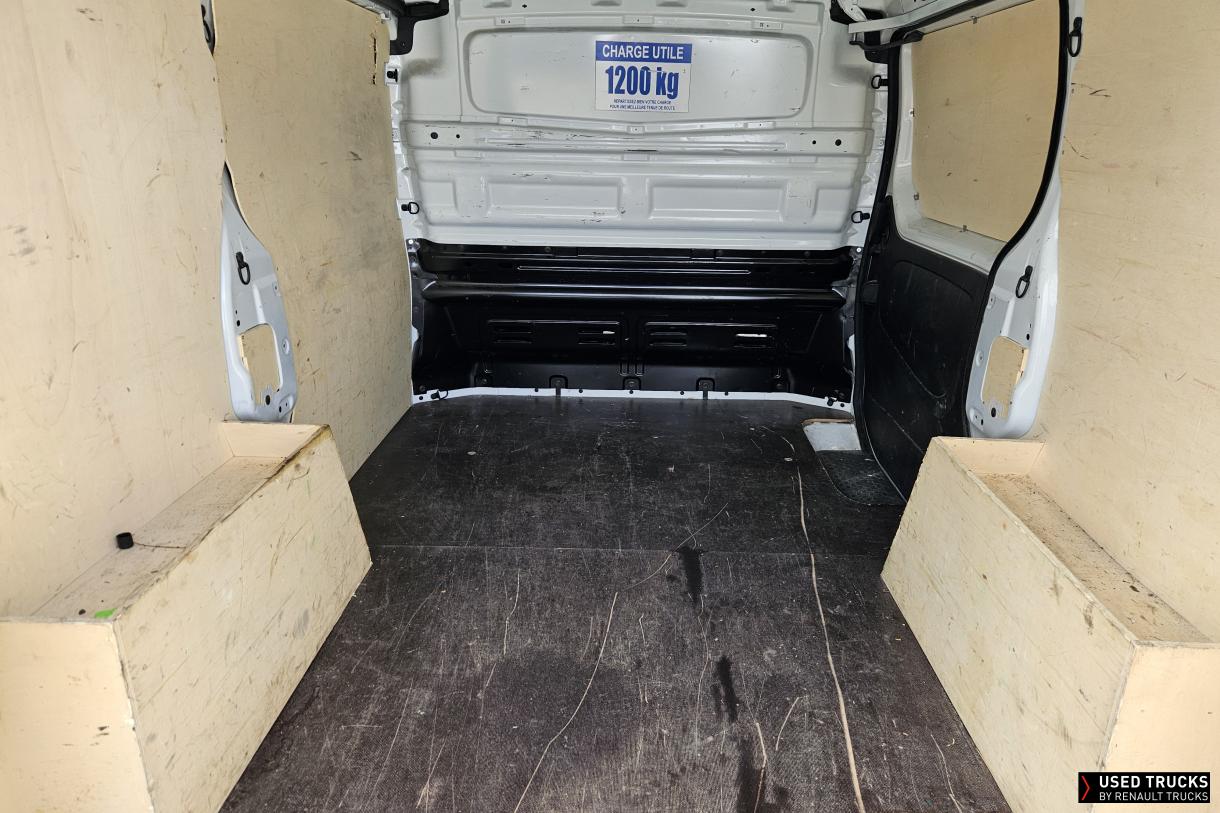 Renault Trafic 130