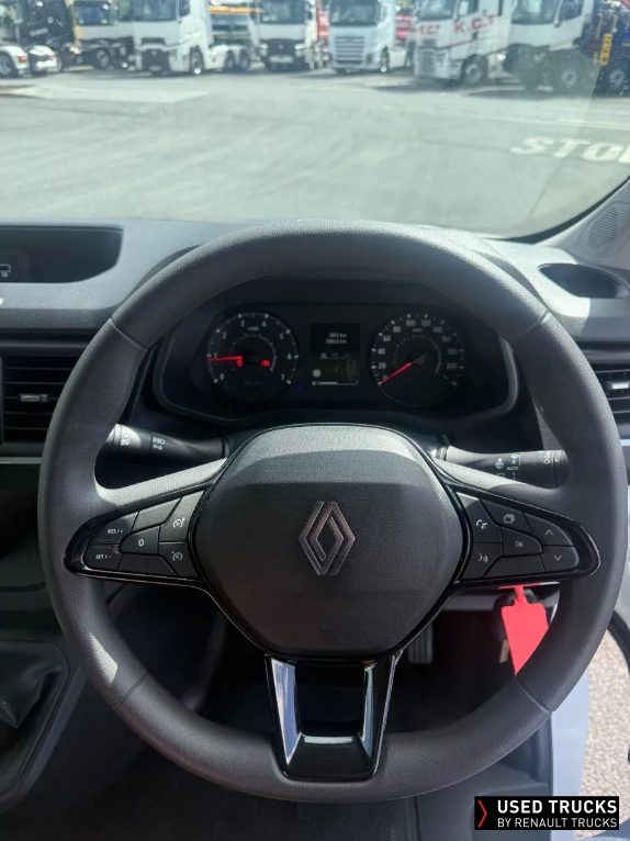 Renault Trucks Trafic 130