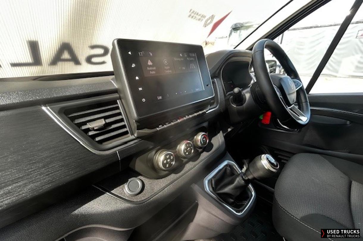 Renault Trucks Trafic 145