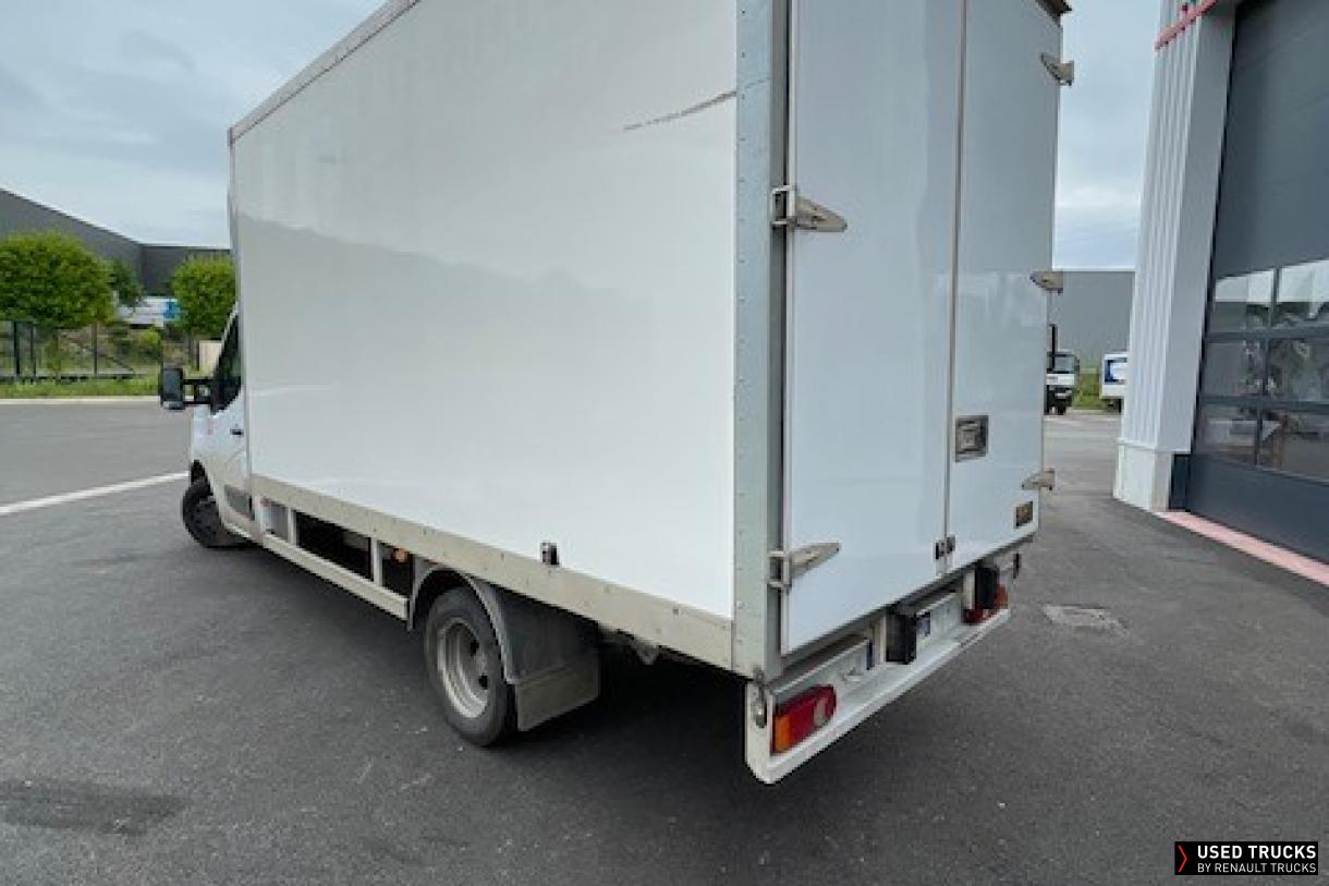 Renault Trucks Master 165