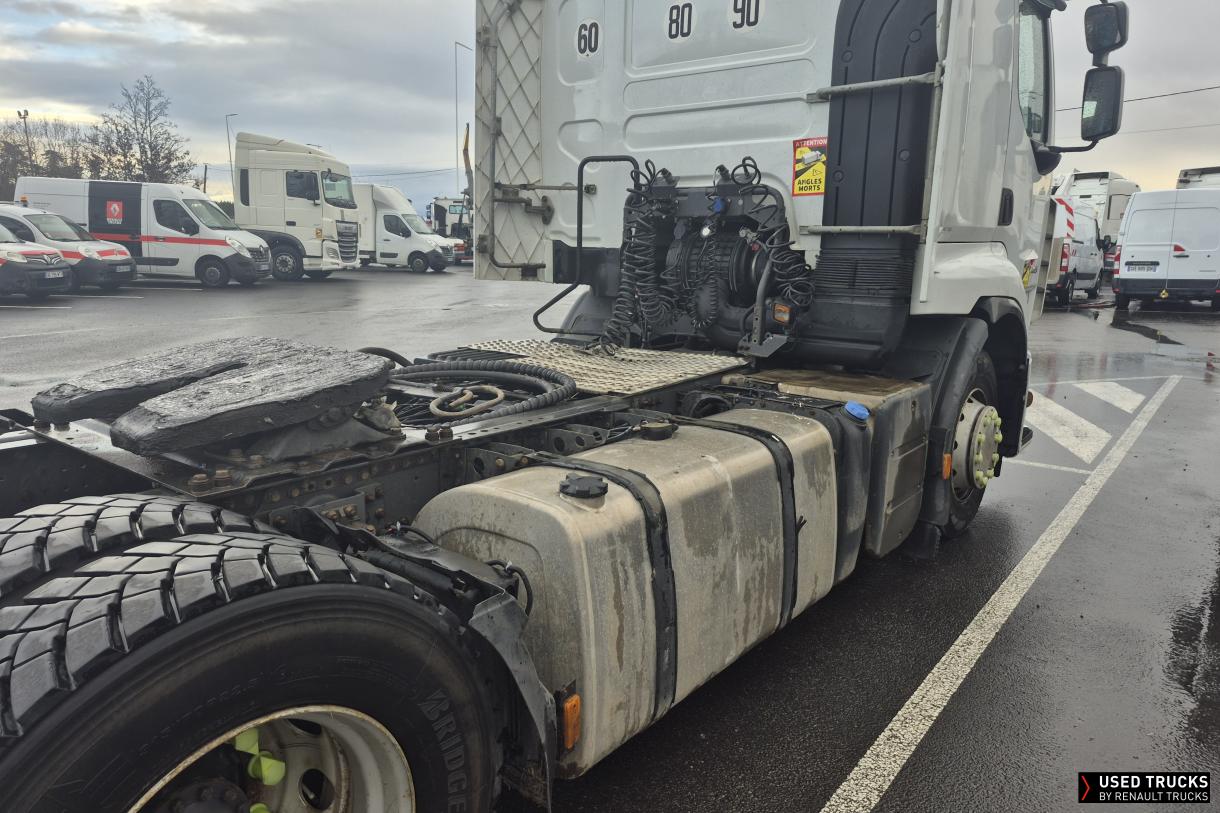 Renault Trucks Premium Route 460