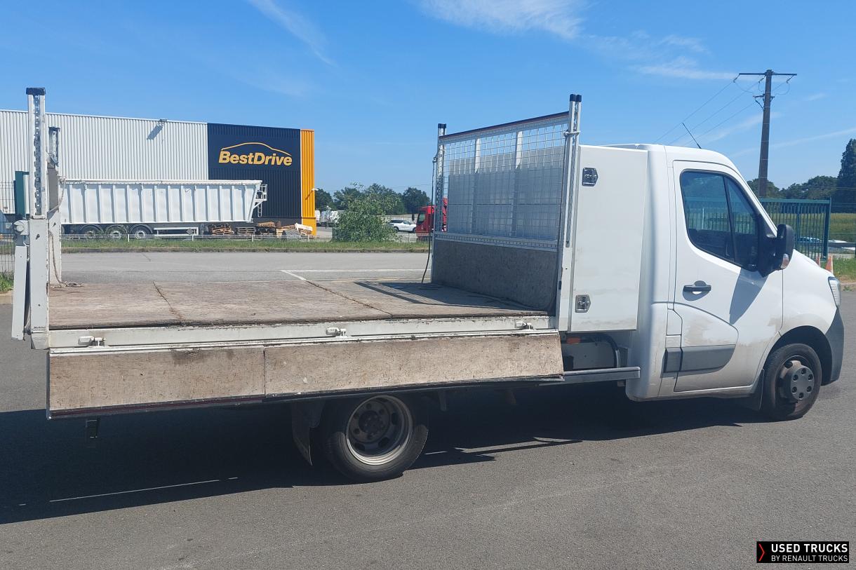Renault Trucks Master 