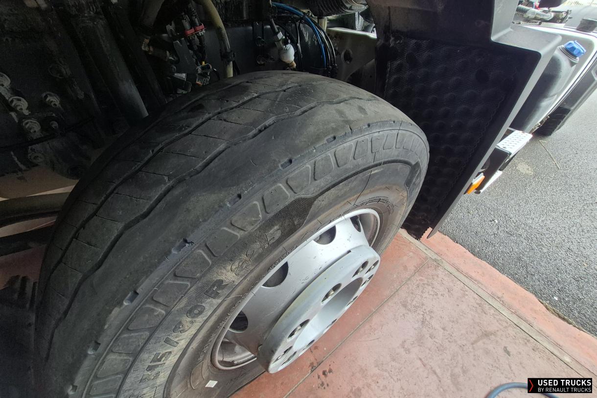 Renault Trucks C 440