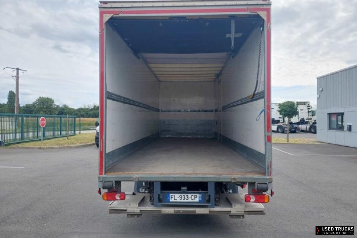 Renault Trucks D 240