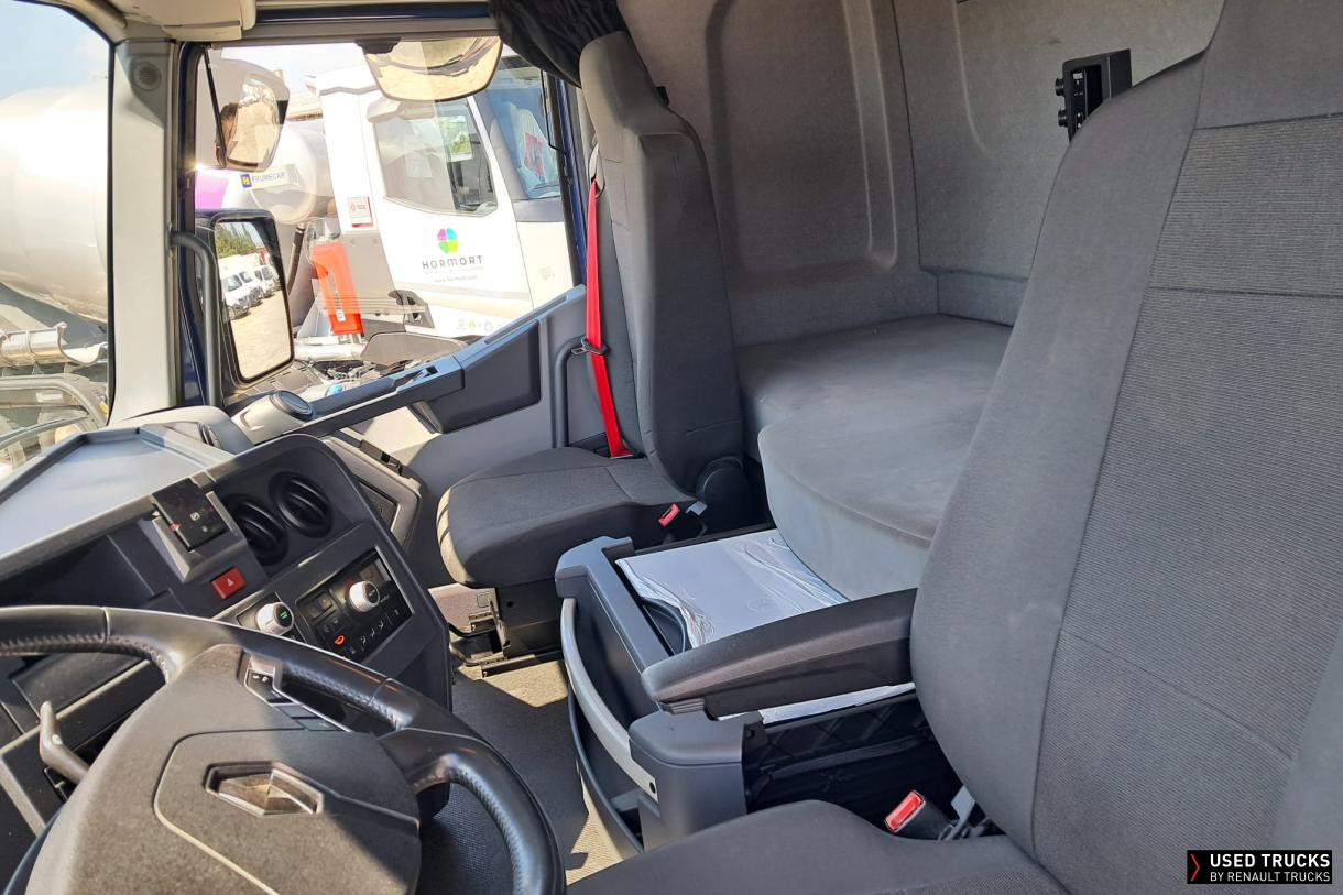 Renault Trucks T 440