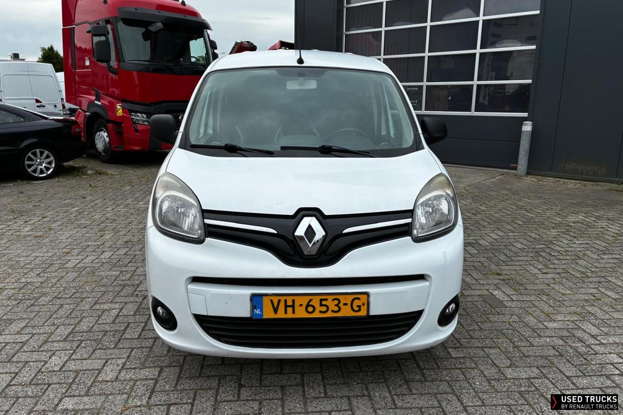 Renault Trucks Kangoo 75
