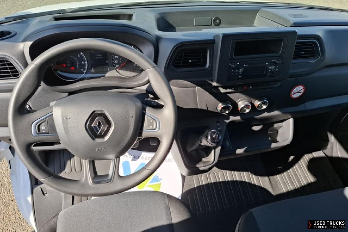 Renault Master 145