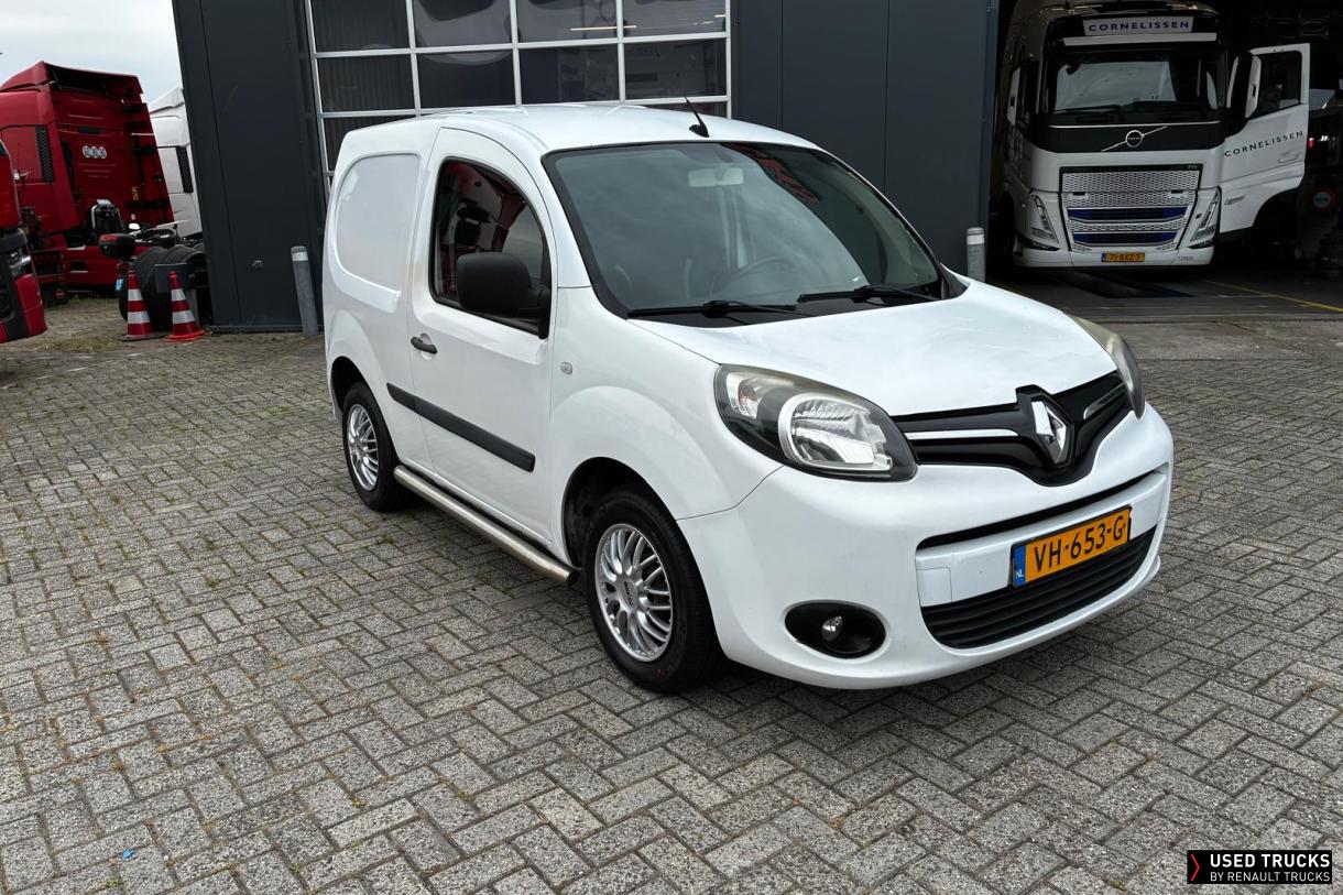 Renault Trucks Kangoo 75