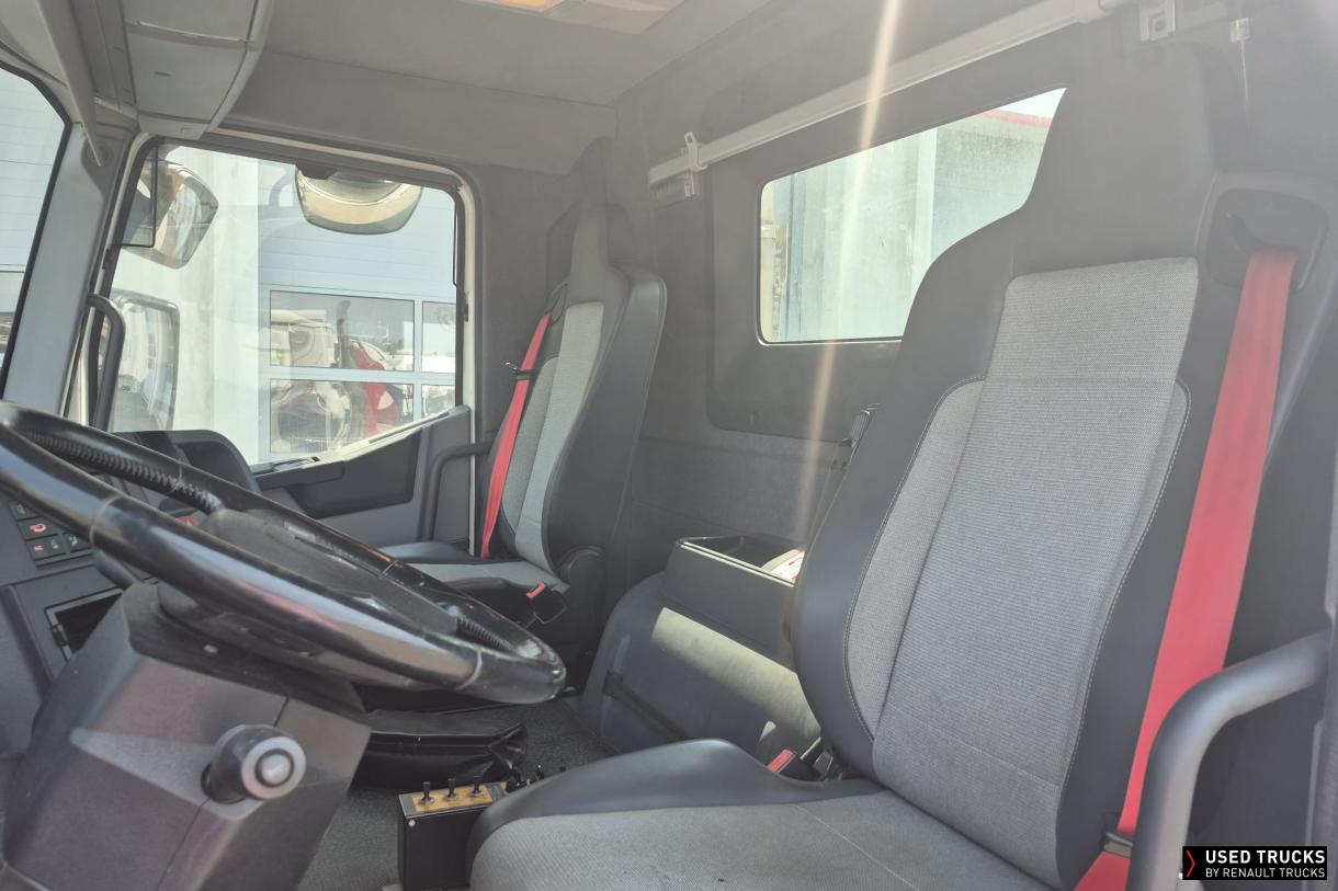 Renault Trucks C 440