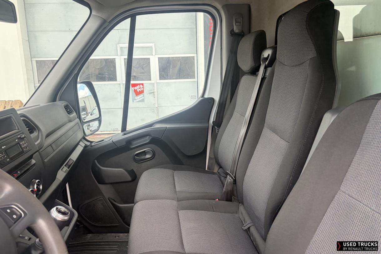 Renault Master 130