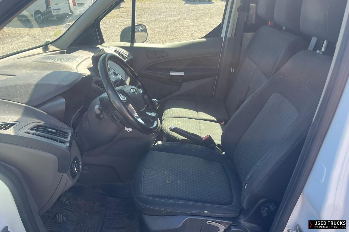 Renault Trucks Transit 100