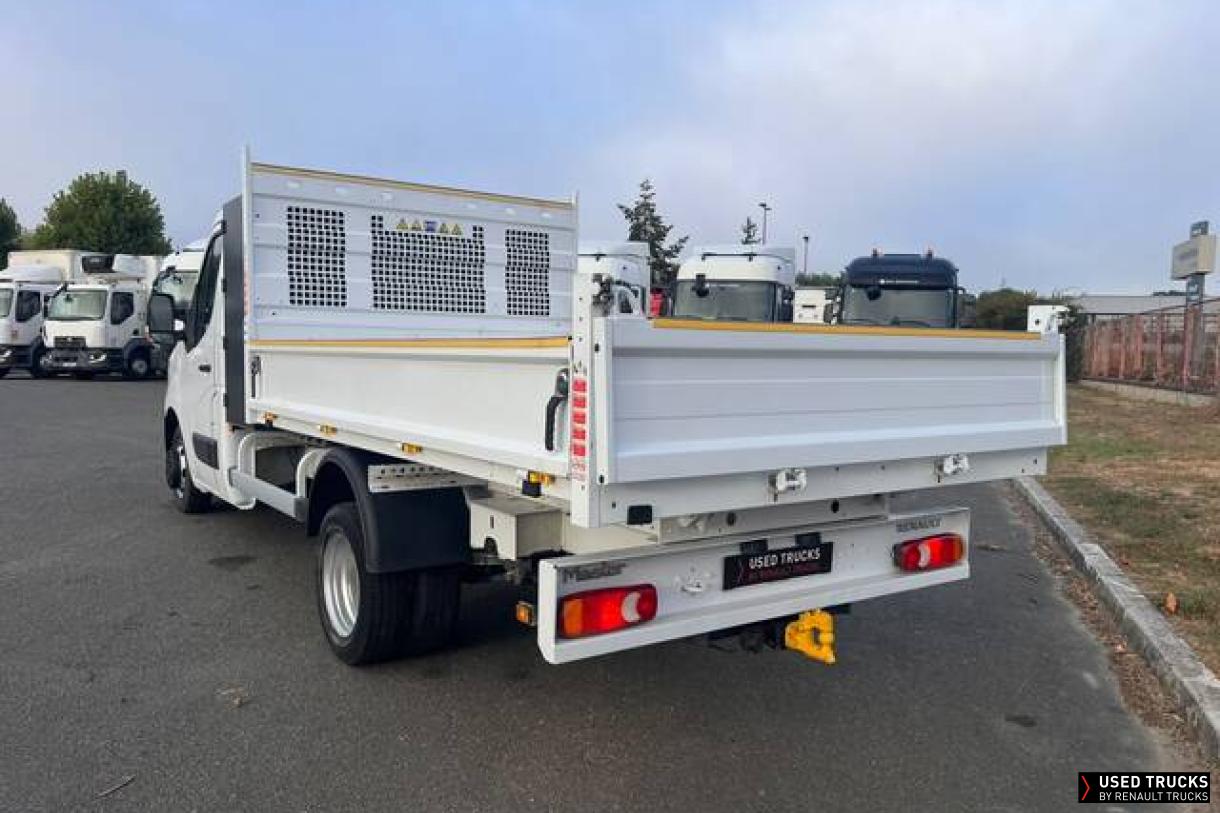 Renault Master 130