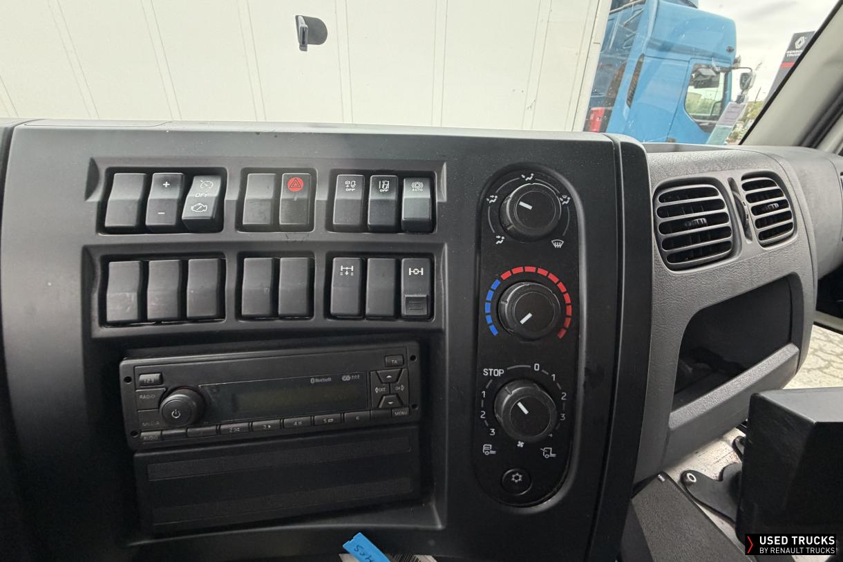 Renault Trucks D 240