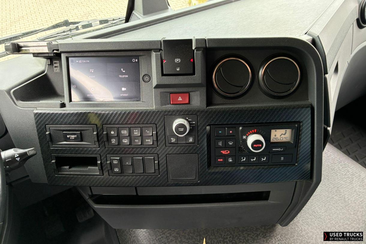 Renault Trucks T 440