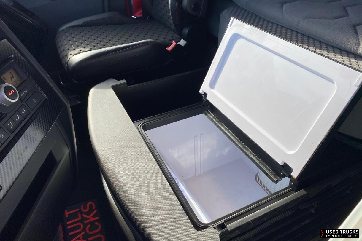 Renault Trucks T High 520