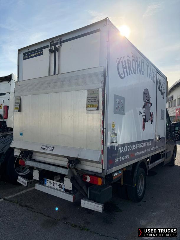 Renault Trucks Master 