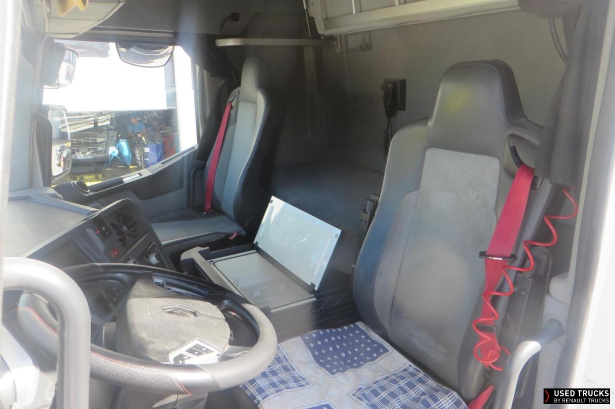 Renault Trucks T 460