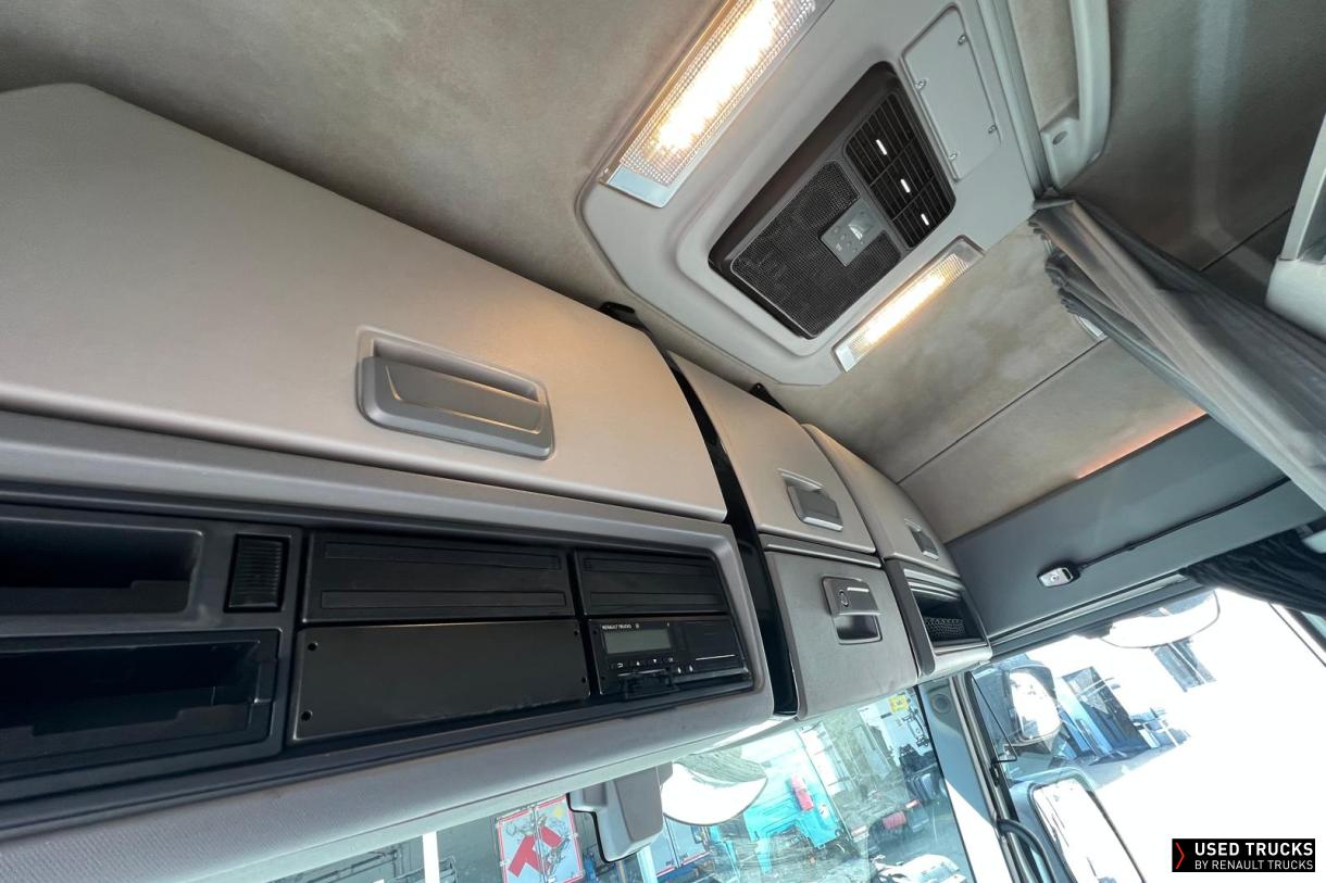 Renault Trucks T High 520