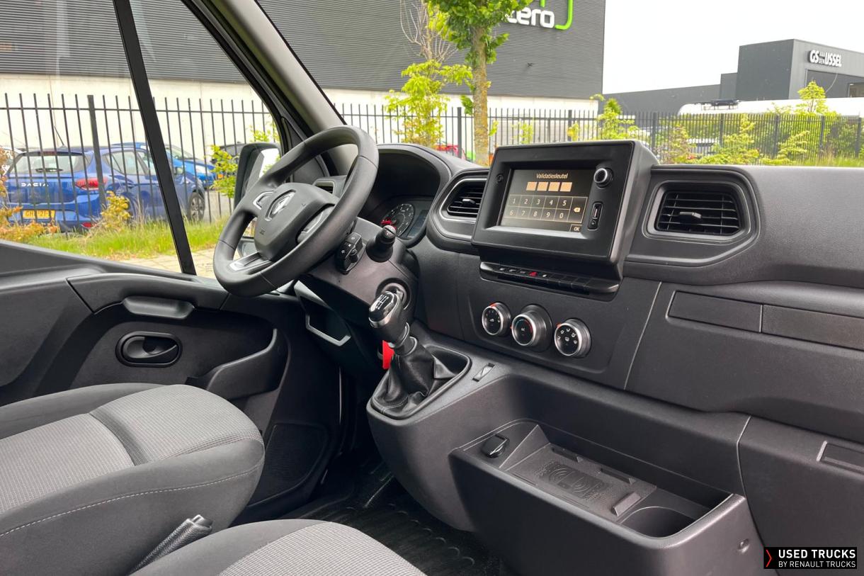 Renault Trucks Master 150