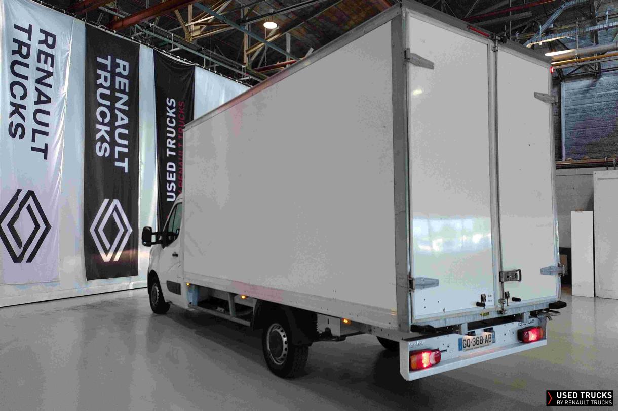 Renault Trucks Master 