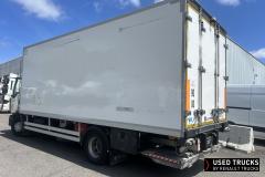 Renault Trucks D
                                          240