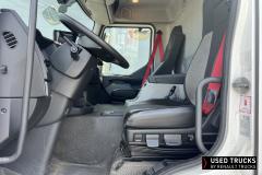 Renault Trucks D Wide
                                          320