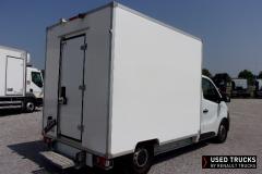 Renault Trucks Trafic
                                          145