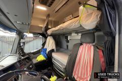 Renault Trucks T High
                                          480