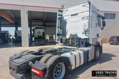 Renault Trucks T High
                                          520