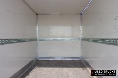 Nissan Interstar
                                          165