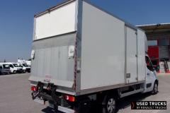 Nissan Interstar
                                          