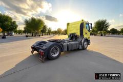 Renault Trucks Premium
                                          420