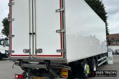 Renault Trucks D Wide
                                          320