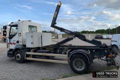 Renault Trucks D
                                          240
