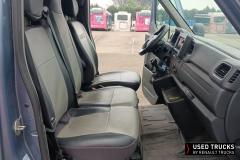 Renault Trucks Master
                                          180